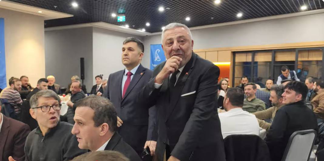 "Bize Her Yer Trabzon Aşkıyla" Pendik Trabzonlular Derneği Hemşehrilerini Aynı Sofrada Buluşturdu 16